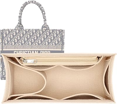 Petit remplissage de sac à main lacai, organisateur intérieur en feutre 2008 kaki - petit. La boutique en ligne DIAYTAR COTE D'IVOIRE propose une large gamme de produits pour les clients ivoiriens. Avec plus de 300 000 références, la boutique offre une sélection exceptionnelle de produits de haute qualité à des prix compétitifs. Les clients peuvent trouver des produits pour tous les aspects de leur vie, de la maison à la mode, en passant par les produits électroniques sur le site de DIAYTAR COTE D'IVOIRE.