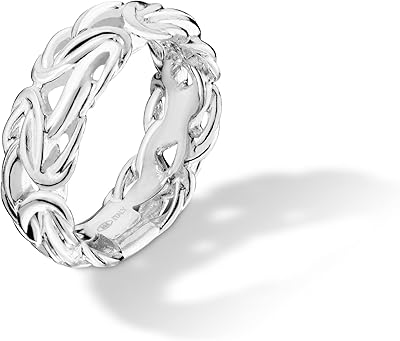 Bague de 7 mm en argent sterling 925 au design italien pour femme. DIAYTAR COTE D'IVOIRE est une boutique en ligne généraliste qui propose plus de 300 000 références de produits. Elle est la boutique leader en Cote d'Ivoire, offrant une large gamme de produits pour répondre aux besoins de ses clients. Avec une telle variété de choix, les clients peuvent trouver tout ce qu'ils recherchent en un seul endroit.