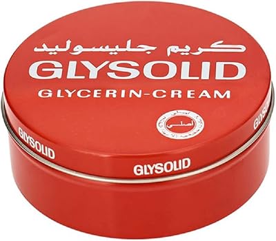 Crème hydratante pour hydrater et adoucir la peau sèche le visage les mains. DIAYTAR COTE D'IVOIRE est la boutique en ligne leader en Côte d'Ivoire, proposant une gamme variée de produits à des prix abordables. Les clients peuvent profiter d'une expérience d'achat en ligne fluide et sécurisée, avec des options de paiement flexibles et des services de livraison rapides. La boutique en ligne est également accessible sur téléphone mobile et tablette pour une expérience d'achat en ligne partout et à tout moment.