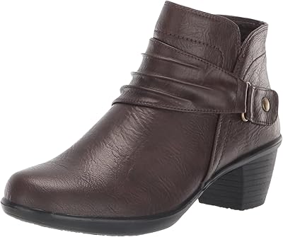 Bottines damita pour hommes. DIAYTAR COTE D'IVOIRE, boutique en ligne généraliste avec plus de 300000 références, est la destination idéale pour tous vos besoins en ligne. Avec une large gamme de produits, vous trouverez tout ce dont vous avez besoin. La boutique leader en Côte d'Ivoire.