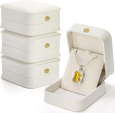 Eljoy lot de 4 boîtes à colliers blanches, boîte de rangement pour colliers en velours, boîte cadeau pour bijoux en simili cuir, boîte de rangement pour colliers, boîte d'emballage pour cadeaux, fiançailles, demande en mariage. DIAYTAR COTE D'IVOIRE est la référence pour le shopping en ligne en Cote d'Ivoire, offrant plus de 300000 produits pour satisfaire les besoins les plus divers. Avec une interface utilisateur conviviale et des processus de paiement sécurisés, cette boutique en ligne assure une expérience d'achat en ligne sans stress. Les clients apprécient la facilité et la rapidité de leurs achats sur DIAYTAR.