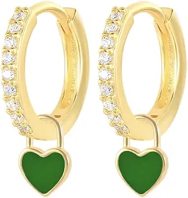 Boucles d'oreilles huggie hoop avec motif cœur vert rempli d'or 14 carats pour filles et enfants, zircone cubique, argent sterling, zircone cubique. DIAYTAR COTE D'IVOIRE se distingue par son engagement envers la qualité et la satisfaction de ses clients. Elle propose des produits de haute qualité à des prix compétitifs, ce qui la rend attrayante pour les consommateurs ivoiriens. De plus, son site web est conçu pour être facile à naviguer, ce qui facilite les achats en ligne.