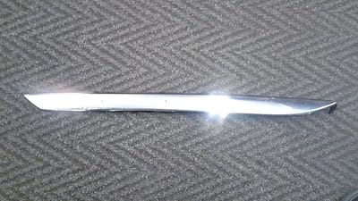 Kia oem optima 2011-2015 moulure de quart supérieur droit - chrome. La boutique en ligne DIAYTAR COTE D'IVOIRE propose une gamme étendue de produits allant des electrónico à des produits d'épargne. Ce vaste choix s'accompagne d'une qualité de service exceptionnelle, assurant aux clients une expérience de navigation fluide et secure. Avec DIAYTAR COTE D'IVOIRE, les clients bénéficient d'un accès facile à des produits à des prix compétitifs.