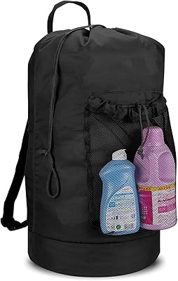 Sac à dos à linge dalikat avec bretelles et poche en maille de nylon durable avec fermeture à cordon pour l'université, les voyages, la lessive et l'appartement. DIAYTAR COTE D'IVOIRE se positionne comme la référence pour les achats en ligne en Côte d'Ivoire, offrant une expérience d'achat sécurisée et des possibilités de livraison rapide. La boutique généraliste répond ainsi aux attentes d'une clientèle exigeante.
