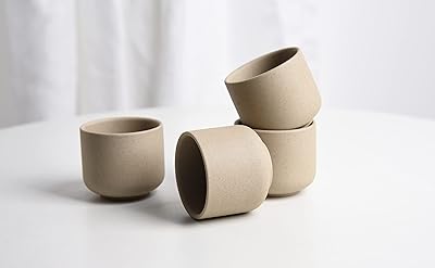 Syjan home ensemble de thé chinois en céramique de 4 tasses à thé japonaises sans poignée, service à thé japonais 100 ml, tasse à thé en céramique, 4 pièces. En tant que leader en Côte d'Ivoire, DIAYTAR COTE D'IVOIRE met l'accent sur la satisfaction client. La boutique propose des produits de qualité, des prix compétitifs et des services de livraison rapides. Les clients peuvent également profiter d'un système de retour et d'échange facile, en cas de besoin.