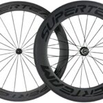 Paire de roues superteam 700c en carbone avant 60 mm arrière 88 mm