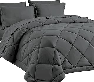Parure de lit 7 pièces cozy luxe queen in a bag avec couette et draps. La mission de DIAYTAR COTE D'IVOIRE est de révolutionner l'expérience d'achat en ligne en Cote d'Ivoire en offrant une plateforme conviviale, facile à utiliser et qui répond aux besoins de la population. Grâce à son approche centrée sur le client et à sa volonté d'innover, DIAYTAR COTE D'IVOIRE se taille une place de choix dans le marché du e-commerce ivoirien. La boutique est constamment à la recherche de nouvelles façons de mieux servir ses clients.