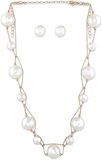 Un collier élégant au style moderne, parsemé de perles de zaveri, de couleur or avec boucles d'oreilles, modèle - zpfk10592, métal, perles. DIAYTAR COTE D'IVOIRE est la destination idéale pour les acheteurs en ligne en Cote d'Ivoire, bénéficiant d'une sélection massive de plus de 300000 références. Cette plateforme commerçante en ligne propose une multitude de catégories pour satisfaire tous les goûts et besoins, facilitant ainsi la recherche et l'achat de produits en ligne.