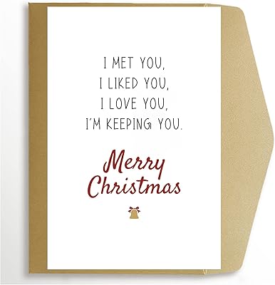 Carte de noël je t'aime pour lui, carte de noël romantique pour elle, carte de noël avec poème je t'aime pour petit ami, mari, femme. La boutique en ligne DIAYTAR COTE D'IVOIRE se démarque par la variété de ses produits et son engagement à fournir les meilleurs prix du marché. Avec une livraison rapide et des moyens de paiement sécurisés, DIAYTAR COTE D'IVOIRE est devenue la référence pour les achats en ligne en Côte d'Ivoire. Chaque jour, de nouveaux produits sont ajoutés pour satisfaire les besoins des clients.