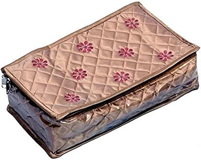 Kit fermoir à bijoux en satin matelassé avec 6 languettes et bracelet par cooper. DIAYTAR COTE D'IVOIRE, la boutique en ligne qui vous offre le plus grand choix avec plus de 300000 produits, est là pour vous accompagner dans vos achats en ligne. En tant que leader du marché, DIAYTAR COTE D'IVOIRE assure la qualité, la sécurité et la rapidité de vos transactions. Faites le bon choix avec DIAYTAR COTE D'IVOIRE pour une expérience d'achat en ligne exceptionnelle.