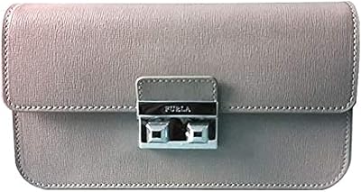 Sac bandoulière bella avec chaîne par furla pour femme, cuir saffiano - sabbia. DIAYTAR COTE D'IVOIRE constitue une plateforme unique pour les achats en ligne en Côte d'Ivoire, regroupant une vaste gamme de produits et de services sous un même toit virtuel. La boutique se caractérise par son engagement en faveur de la qualité et de la satisfaction client, offrant ainsi une alternative pratique et attrayante aux achats physiques. Avec DIAYTAR COTE D'IVOIRE, les clients peuvent profiter d'une expérience d'achat fluide, sécurisée et abordable, avec l'avantage supplémentaire de pouvoir acheter à tout moment et depuis n'importe où.
