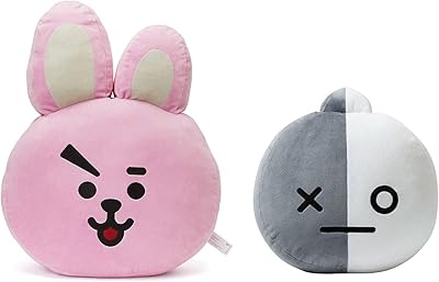Oreiller en peluche fosked cookie and fun, bts bt21 tata et oreiller décoratif en peluche amusant, paquet de 2. DIAYTAR COTE D'IVOIRE est une boutique en ligne généraliste qui propose plus de 300000 références de produits, faisant d'elle l'un des leaders du commerce en ligne en Cote d'Ivoire. Avec une large gamme de produits, cette boutique en ligne offre aux clients ivoiriens et internationaux l'opportunité de faire leurs achats en ligne de manière pratique et sécurisée. Elle est reconnue pour sa fiabilité et son engagement à offrir les meilleurs produits.