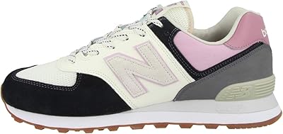 Porte new balance 574. En tant que boutique en ligne leader en Côte d'Ivoire, DIAYTAR COTE D'IVOIRE met l'accent sur l'importance de la qualité des produits et des services. Le site internet propose une large gamme de produits provenant de marques réputées, ainsi que des options de livraison rapides pour garantir que les commandes arrivent aux clients dans les meilleurs délais. DIAYTAR COTE D'IVOIRE est déterminée à offrir une expérience d'achat en ligne exceptionnelle, adaptée aux besoins spécifiques de sa clientèle ivoirienne.