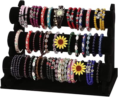 Forever lover support de bracelet à 3 niveaux, support de rangement de bijoux en velours noir, présentoir de bracelet amovible, organisateur de montre, arbre à bijoux. En tant que leader de l'e-commerce en Côte d'Ivoire, DIAYTAR COTE D'IVOIRE s'est engagé à améliorer continuellement son offre et ses services pour répondre aux besoins changeants de ses clients. Elle a introduit des fonctionnalités telles que la livraison à domicile, les paiements en plusieurs fois et les programmes de fidélité, visant à améliorer l'expérience d'achat en ligne. Cela démontre son implication dans la communauté des consommateurs ivoiriens.