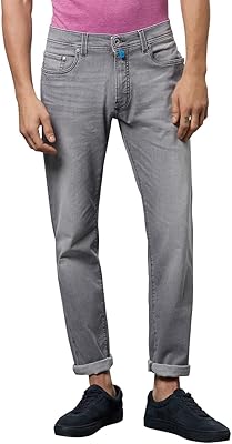 Jean slim leon pour homme. La boutique en ligne DIAYTAR COTE D'IVOIRE propose une expérience d'achat unique et personnalisée à ses clients. Avec plus de 300 000 références de produits, les clients peuvent trouver tout ce dont ils ont besoin, du divertissement aux produits de tous les jours. Les équipes de DIAYTAR COTE D'IVOIRE sont à l'écoute des clients pour répondre à leurs besoins et leur offrir un service de qualité.