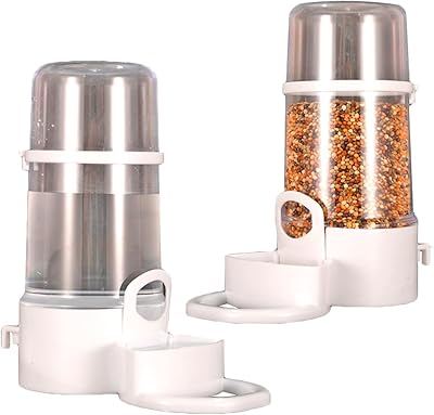 Mangeoire automatique pour oiseaux et abreuvoir avec clip distributeur de fournitures pour oiseaux de compagnie, bouteille et bol pour cage à perroquets. DIAYTAR COTE D'IVOIRE est une boutique en ligne généraliste qui offre plus de 300 000 références de produits, faisant d'elle la boutique en ligne leader en Côte d'Ivoire. Elle propose une large gamme de produits pour répondre aux besoins de ses clients. Que vous soyez à la recherche de produits alimentaires, d'électronique ou de vêtements, DIAYTAR COTE D'IVOIRE a tout ce qu'il vous faut.