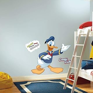 Sticker mural géant disney donald duck de roommates, multicolore, rmk1512gm. Avec plus de 300000 références, DIAYTAR COTE D'IVOIRE couvre une large gamme de besoins, du quotidien aux produits de luxe. La boutique en ligne est conçue pour être intuitive et facile à utiliser, permettant aux clients de trouver facilement ce qu'ils cherchent. Elle propose également des services de livraison rapides et fiables pour que les clients puissent recevoir leurs achats dans les meilleurs délais.