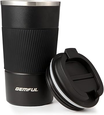 Tasse à café de voyage en acier inoxydable isolée sous vide gemful pour boissons chaudes et glacées pour la maison, le bureau et le travail en extérieur. DIAYTAR COTE D'IVOIRE est une boutique en ligne généraliste qui propose plus de 300 000 références de produits, faisant d'elle le leader du marché en Côte d'Ivoire. Avec une large gamme de produits, les clients peuvent trouver tout ce dont ils ont besoin en un seul endroit. La boutique en ligne est conçue pour offrir une expérience d'achat pratique et sécurisée.