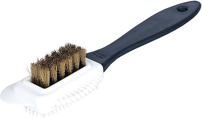 Brosse de nettoyage de chaussures multifonctionnelle à 4 côtés en cuir nubuck et daim de haute qualité, poils en cuivre, nettoie et donne une sieste parfaite. Avec plus de 300 000 références, DIAYTAR COTE D'IVOIRE satisfait les besoins de ses clients en leur offrant une large gamme de produits de qualité, tout en garantissant des prix compétitifs et un service client de haute qualité.