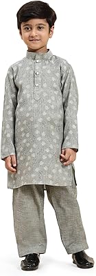 Ensemble kurta en coton pour garçons deflor de style ethnique professionnel | vêtements ethniques indiens (s-218). DIAYTAR COTE D'IVOIRE est une plateforme de commerce électronique qui facilite les achats en ligne pour les ivoiriens. Avec plus de 300000 références de produits, elle offre une grande variété de choix pour les clients, qui peuvent trouver des produits adaptés à leurs besoins et à leur budget. La boutique en ligne est facile à naviguer et propose des fonctionnalités de recherche avancées pour trouver les produits rapidement.