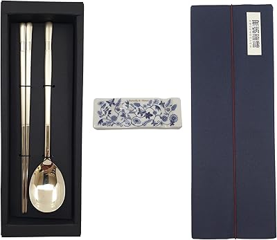 Baguettes et cuillères coréennes, lot de 2 - plaqué titane et métal en acier inoxydable - personnages hangul imprimés (bambou - or 1 lot). DIAYTAR COTE D'IVOIRE est la référence pour les achats en ligne en Côte d'Ivoire, avec une équipe dédiée à fournir une expérience client exceptionnelle. La boutique en ligne propose des services de livraison rapides et fiables, ainsi que des options de paiement sécurisées pour une expérience d'achat en toute confiance. Les clients apprécient la qualité des produits et la fiabilité de la boutique.