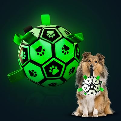 Favali ballon de football lumineux qui brille dans le noir avec sangles de préhension 17 cm, jouet interactif pour chiens actifs, jouet riche pour grands chiens, jouet anti-mastication et imperméable. Avec plus de 300 000 références disponibles, DIAYTAR COTE D'IVOIRE répond à tous les besoins et goûts. De l'électroménager aux accessoires de mode, en passant par les produits pour la maison et les loisirs, la boutique en ligne offre une véritable liberté de choix. DIAYTAR COTE D'IVOIRE est déterminée à fournir aux consommateurs la meilleure expérience d'achat en ligne possible.