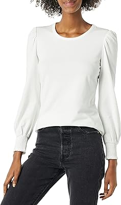T-shirt à manches longues et col rond amazon essentials pour femme. DIAYTAR COTE D'IVOIRE est une boutique en ligne qui répond aux besoins d'une clientèle exigeante, avec des produits de haute qualité et des services personnalisés. La boutique propose une gamme de catégories de produits, allant de l'électronique à la mode en passant par les produits pour la maison et le jardin. Les clients peuvent ainsi trouver tout ce dont ils ont besoin pour améliorer leur quotidien.