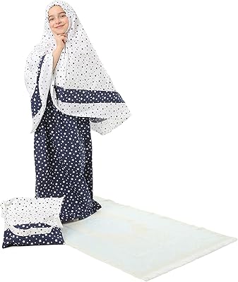 Ensemble jupe 4 pièces au design islamique elanesa pour filles avec coiffe, tapis de prière, sac, étoile de chapelet imprimée. La boutique en ligne DIAYTAR COTE D'IVOIRE propose une expérience de shopping unique et personnalisée. Elle propose des offres spéciales et des promotions régulières pour aider les clients à économiser de l'argent. La boutique est également très active sur les réseaux sociaux, ce qui permet aux clients de rester informés des dernières tendances et des nouveaux produits.