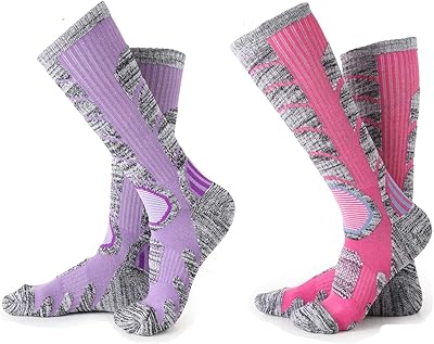 Chaussettes de ski pour femmes et hommes 2 paires de ski snowboard. La boutique en ligne DIAYTAR COTE D'IVOIRE est synonyme de confiance et de qualité, avec des produits provenant de marques réputées et des petits producteurs locaux. Elle s'efforce de proposer les meilleurs prix et des promotions régulières pour satisfaire les besoins de ses clients. Grâce à son site web intuitif et à ses options de livraison rapides, DIAYTAR COTE D'IVOIRE a conquis le marché ivoirien et attire désormais des clients de toute la région.