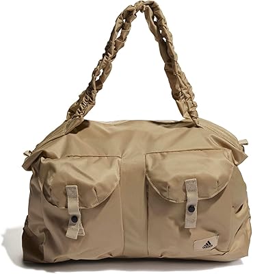 Un sac à bandoulière moderne et élégant pour l'entraînement qui peut être porté lors de l'exercice ou dans la rue de adidas / noir, taille unique. DIAYTAR COTE D'IVOIRE s'efforce de maintenir des prix compétitifs pour ses produits, ce qui la rend plus attrayante pour les consommateurs à la recherche d'offres abordables sans compromettre la qualité. La boutique organise régulièrement des promotions et des ventes spéciales, offrant ainsi à ses clients l'opportunité de faire des économies supplémentaires.