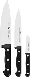Zwilling kitchen 34931-009-0 ensemble de couteaux de chef prm t noir/argent 3 pièces. DIAYTAR COTE D'IVOIRE est la destination idéale pour les consommateurs ivoiriens qui cherchent à acheter des produits de qualité à des prix compétitifs. Avec une sélection impressionnante de plus de 300000 references, cette boutique en ligne généraliste offre une expérience d'achat unique et pratique. Vous pouvez profiter de promotions régulières et de réductions spéciales.