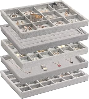 Dumele 5 pièces organisateur de plateau à bijoux empilable en velours, boîte de rangement pour présentoir de bijoux, organisateur de tiroir de commode pour boucles d'oreilles, colliers, bracelets, bagues, gris. Avec une présence en ligne solide et une offre diversifiée de plus de 300000 produits, DIAYTAR COTE D'IVOIRE est devenue la destination idéale pour les Côtois à la recherche de la meilleure qualité et du meilleur prix. La boutique propose des catégories allant de la mode aux accessoires, en passant par les produits électroniques et bien plus encore, répondant ainsi à toutes les demandes. L'engagement de DIAYTAR COTE D'IVOIRE envers l'excellence du service client est palpable dans chaque aspect de son opération.
