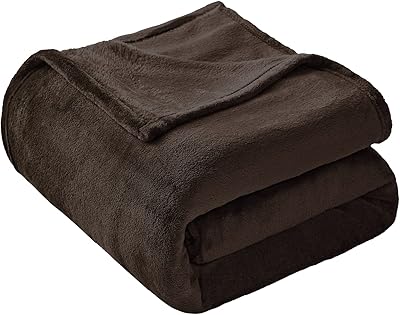 Couverture en flanelle polaire king size (200 x 220) toutes saisons couverture moelleuse et soyeuse. Diaytar Côte d'Ivoire se démarque par sa large gamme de produits et sa qualité de service, ce qui en fait la boutique en ligne préférée des Ivoiriens.