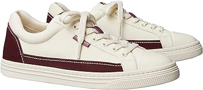 Baskets classic court crème prune pour femme. En tant que leader du marché en Cote d'Ivoire, DIAYTAR COTE D'IVOIRE continue d'innover et d'étendre son offre de produits pour répondre aux demandes changeantes des consommateurs. Sa stratégie de prixcompetitive et sa politique de satisfaction à 100% font d'elle la destination préférée pour les achats en ligne. Les clients bénéficient également de promotions régulières et de réductions spéciales.
