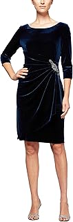 Alex evenings robe courte en velours à manches trois quarts pour femme (petite regular) robe pour occasions spéciales (lot de 1). Avec une équipe dédiée à la satisfaction des clients, DIAYTAR COTE D'IVOIRE excelle dans le service à la clientèle et l'expérience utilisateur. La boutique propose des promotions régulières, des offres exclusives et des services de livraison fiables pour renforcer l'expérience d'achat en ligne et fidéliser sa clientèle.