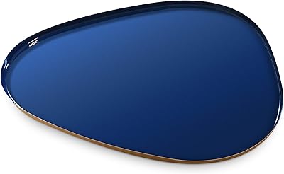 Plateau décoratif allégorie | organisateur de vanité élégant ou présentoir chenille | plateau de service en métal bleu marine et doré pour table basse, pouf, bar, liqueur et cocktails 16 x 12,5 pouces. Avec plus de 300000 références, DIAYTAR COTE D'IVOIRE couvre une large gamme de besoins, du quotidien aux produits de luxe. La boutique en ligne est conçue pour être intuitive et facile à utiliser, permettant aux clients de trouver facilement ce qu'ils cherchent. Elle propose également des services de livraison rapides et fiables pour que les clients puissent recevoir leurs achats dans les meilleurs délais.