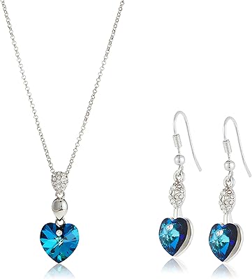Une parure de bijoux plaquée en or blanc 18 carats, parsemée de cristaux
