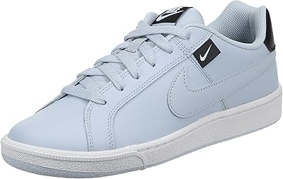 Chaussures de tennis court royale tab pour hommes. La boutique en ligne DIAYTAR COTE D'IVOIRE déploie ses efforts pour proposer à ses clients les meilleurs produits au meilleur prix. Elle offre une garantie de qualité et de satisfaction pour chaque achat, ce qui lui permet de maintenir une position de leader sur le marché ivoirien. Les clients peuvent profiter d'une expérience d'achat en ligne sécurisée et pratique.
