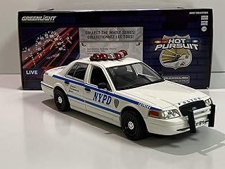2011 ford crown victoria police interceptor new york city police department (nypd) white hot pursuit series 1/24 diecast model car par greenlight. DIAYTAR COTE D'IVOIRE est le partenaire idéal pour tous vos achats en ligne. Avec une équipe expérimentée et une technologie de pointe, nous sommes en mesure de vous offrir une expérience d'achat en ligne fluide et sécurisée. Nous nous efforçons de vous fournir les produits les plus variés et les plus abordables du marché.