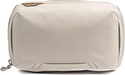 Sac pour équipements et accessoires électroniques, couleur beige originale de peak design, btp-bo-2. Avec plus de 300 000 références, DIAYTAR COTE D'IVOIRE est la destination idéale pour tous vos achats en ligne. Que vous cherchiez des produits électroniques, des vêtements, des accessoires ou des produits pour la maison, DIAYTAR a tout ce dont vous avez besoin pour une expérience de shopping en ligne exceptionnelle.