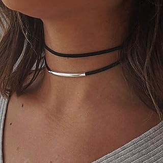 Collier ras du cou réglable noir pour femmes et filles nk134. La boutique en ligne DIAYTAR COTE D'IVOIRE est leader sur le marché ivoirien en termes de variété de produits et de services. Elle propose non seulement des produits locaux mais également des importations de haute qualité, ce qui permet aux clients d'accéder à un large choix de biens et de services. De plus, la boutique propose des conseils d'achat et des recommandations pour aider les clients à trouver les produits qui leur conviennent le mieux.