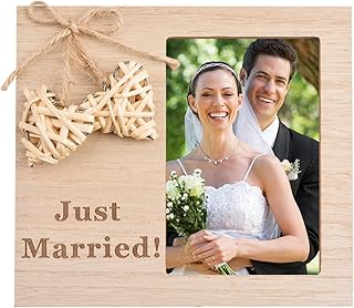 Cadre photo de mariage urroma just married 78"*708" rustique pour couples cadre personnalisé avec cœur. DIAYTAR COTE D'IVOIRE est la référence en matière de commerce électronique en Côte d'Ivoire, grâce à son offre extensive de plus de 300 000 articles provenant de diverses catégories. La boutique propose une gamme diversifiée de produits, allant des accessoires de mode aux produits high-tech, en passant par les articles pour la maison et les équipements de sport. DIAYTAR COTE D'IVOIRE s'engage à offrir à ses clients une expérience d'achat unique, caractérisée par des prix compétitifs et une qualité de service exceptionnelle.