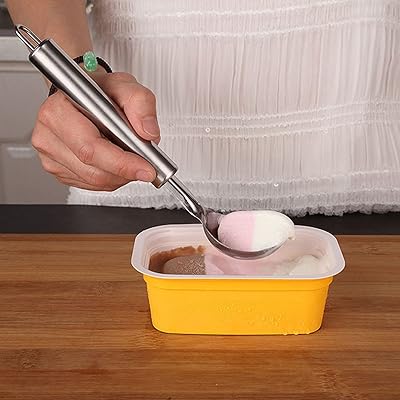 Outils de cuisine en acier inoxydable, pelle à fruits, couteau à pommes de terre, cuillère à glace, vide-pomme et couteau à découper, outil à fruits épluchés. DIAYTAR COTE D'IVOIRE, c'est plus de 300 000 références disponibles en ligne, pour répondre à tous vos besoins. En tant que leader du e-commerce en Cote d'Ivoire, nous offrons une sélection incroyable de produits. Notre boutique en ligne est votre destination pour tout ce dont vous avez besoin.