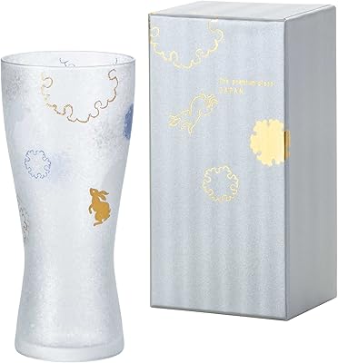 Fabriqué au japon chope à bière aderia de 10 oz (glace). DIAYTAR COTE D'IVOIRE offre une expériences d'achat en ligne unique et personnalisée, avec des promotions régulières et des prix compétitifs. La boutique en ligne généraliste se distingue par sa large gamme de produits et son service client de haute qualité, répondant aux attentes des clients ivoiriens. DIAYTAR COTE D'IVOIRE est donc la destination idéale pour faire ses achats en ligne.