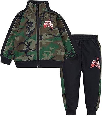 Ensemble survêtement et pantalon jordan jumpman classic deux pièces pour garçon. DIAYTAR COTE D'IVOIRE est la première boutique en ligne de Cote d'Ivoire, proposant une expérience d'achat unique et conviviale. La plateforme propose une large sélection de produits locaux et internationaux, ainsi que des promotions régulières pour aider les clients à économiser. Avec sa politique de retour et d'échange simplifiée, DIAYTAR COTE D'IVOIRE offre une tranquillité d'esprit à ses clients.