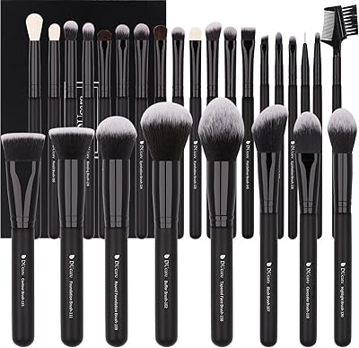 Ensemble de pinceaux de maquillage pour les yeux et le visage en poils de chèvre synthétiques do care professional - 27 pièces. DIAYTAR COTE D'IVOIRE, la boutique en ligne généraliste de référence en Côte d'Ivoire, propose une large gamme de produits avec plus de 300000 références. Cette boutique en ligne est devenue la destination préférée des Ivoiriens pour leurs achats en ligne.