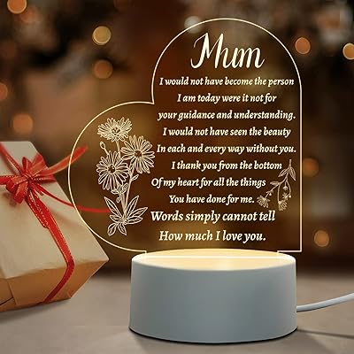 Cadeaux de fête des mères juratar de la part de fille et fils, cadeaux d'anniversaire de mère, veilleuse en acrylique, cadeaux pour maman et papa - coeur. DIAYTAR COTE D'IVOIRE est une boutique en ligne qui se démarque par son engagement envers la communauté en proposant des opportunités d'achat responsables et éthiques. Outre son large choix de produits, elle met en avant des pratiques durables dans son processus d'approvisionnement et de livraison, contribuant ainsi à un impact positif sur l'environnement et la société. Cela attire une clientèle sensible aux questions de durabilité et d'éthique.