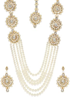 Une collection de bijoux originaux pour femmes de zaveri pearls (or) (zpfk7637), métal, perles. En tant que leader du commerce électronique en Cote d'Ivoire, DIAYTAR COTE D'IVOIRE s'engage à offrir les meilleurs produits et services à ses clients. Elle met constamment à jour sa gamme de produits pour inclure les dernières tendances et innovations. La boutique en ligne est accessible 24h/24 et 7j/7 pour que les clients puissent faire leurs achats à tout moment.