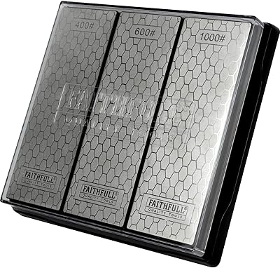 Pierre à aiguiser faithful diamond, 3 pierres : 400 g grossière, 600 g moyenne et 1 000 g fine, comprend une unité de base antidérapante. DIAYTAR COTE D'IVOIRE est une boutique en ligne généraliste qui propose plus de 300000 références de produits, offrant aux clients une large gamme de choix pour répondre à leurs besoins.