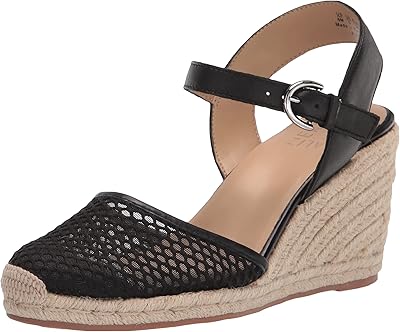 Sandales naturalizer pour femmes. Avec une telle variété de produits, DIAYTAR COTE D'IVOIRE répond aux besoins de tous les consommateurs ivoiriens, offrant une expérience d'achat en ligne pratique et abordable. La boutique propose des promotions régulières et des offres spéciales pour rendre l'expérience d'achat encore plus attrayante. Vous pouvez trouver tout ce dont vous avez besoin chez DIAYTAR.